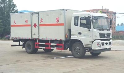 国五东风9吨爆破器材运输车
