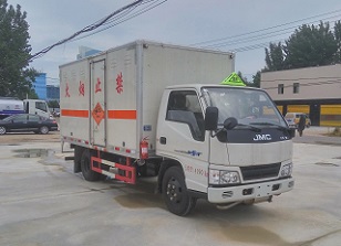 国五江铃厢长3.15米爆破器材运输车
